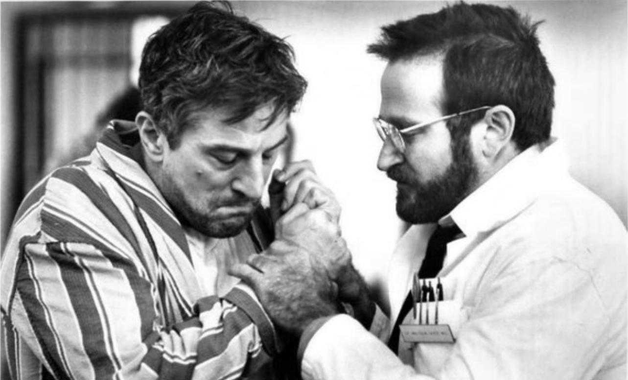 Actors Robert De Niro and Robin Williams in the film 'Awakenings'
